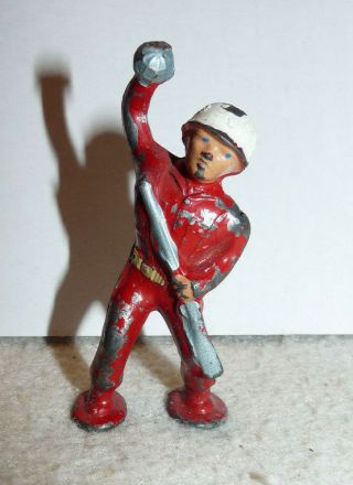 Vintage Barclay Lead Toy Soldier Red Pod Foot Podfoot Grenade Bomb Thrower
