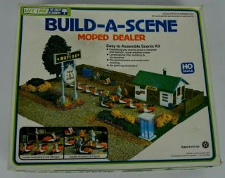 Ho Scale Scenery Kit - Life - Like 1377 Build - A - Scene Moped Dealer