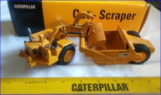 Caterpillar 621 Wheel Tractor Scraper Nzg 1/50 Scale Die Cast Old Stock