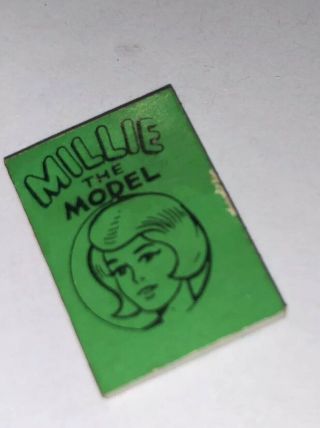 Marvel Mini Book By C.  M.  P 1966 Gum - Ball Machine Millie The Model