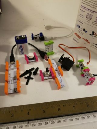 Little Bits Arduino Coding Kit Ages 14,  Stem $99.  00 Msrp