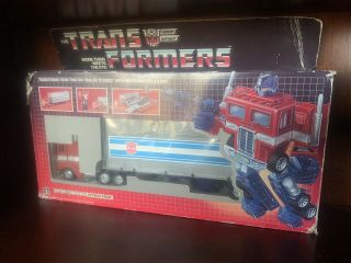 Vintage 1984 Transformers Hasbro G1 Optimus Prime
