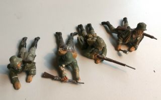German Ww 2 Elastolin / Lineol - Group Of 4 Fighting Soldiers - 7cm Figurines
