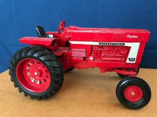 Vintage Ertl Die Cast International Harvester Farmall 966 Toy Tractor