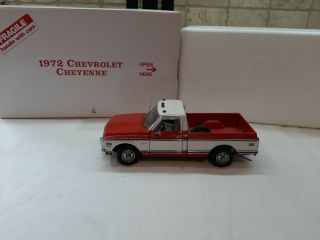 Danbury 1972 Chevrolet Cheyenne 1:24 Scale