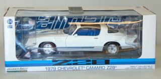Greenlight Boxed 1979 Chevrolet Camaro Z28 White Die Cast 1:18 Scale Ltd Ed