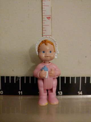 1994 Vintage Fisher Price Loving Family Dollhouse Baby Girl Figure Holds Bottle
