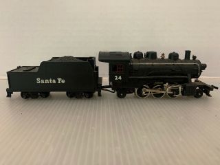24 Mantua Ho Scale Santa Fe Locomotive,  W/ Coal Tender