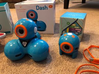 Wonder Workshop Dot And Dash Coding Robots with Lego Accessory and Xylophone 2