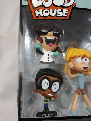 The Loud House Figure 8 Pack - Lincoln,  Clyde,  Lori,  Lily,  Action Figure Toys 3