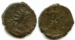 Barbarous Ae18 Radiate,  Pax Type,  Tetricus I,  Minted Ca.  270 - 280 Ad,  Roman Gaul
