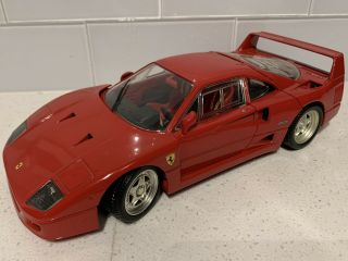 Hot Wheels 1988 Ferrari F40 Red 1:18 Scale Model