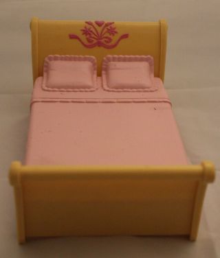 Fisher Price Loving Family Dollhouse Parents Bedroom Sleigh Bed