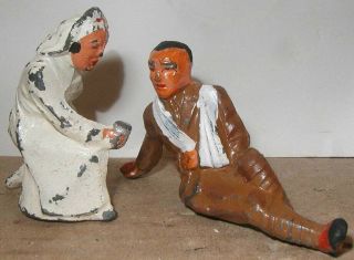 Vtg Manoil Barclay Lead Toy Soldier Wwi Army Nurse Kneeling Helping Wounded G.  I.