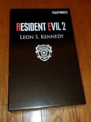 Resident Evil 2 Leon S.  Kennedy Gamestop 