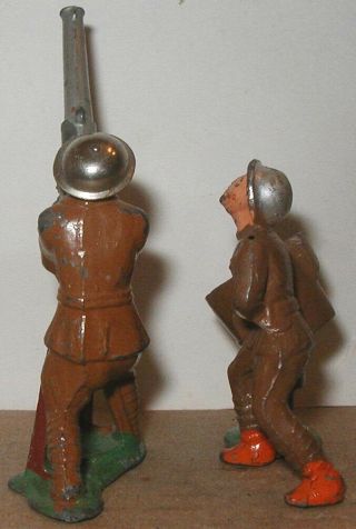 Vtg Manoil Barclay Lead TOY SOLDIER WWI Anti - Aircraft Gunner & No.  47 Spot - light 3