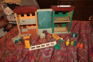 Vintage Sesame Street Fisher Price Play House With Characters
