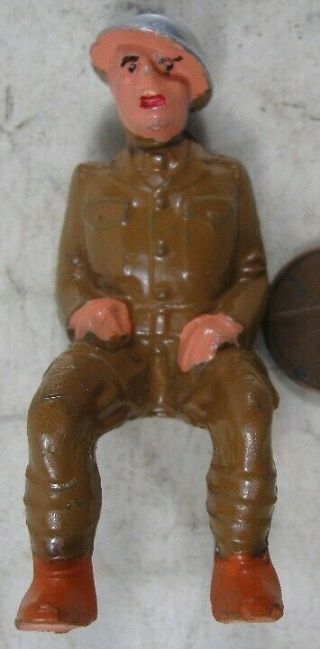 Vintage Barclay Manoil Soldier Sitting With No Rifle