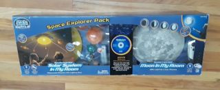 Solar System Moon In My Room Uncle Milton Space Explorer Pack Remote Control