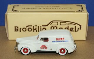 Brooklin 9 1:43 1940 Ford Sedan Delivery Harrah 