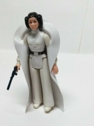 Vintage 1977 Star Wars Princess Leia in White Cape (GMFGI) w/blaster 2