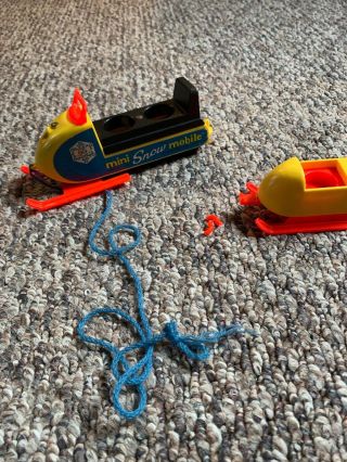 Vintage Fisher Price Little People Mini Snowmobile 705 W/ Sled Trailer