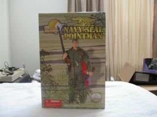 The Ultimate Soldier Navy Seal Pointman 21st Century 2000