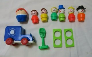 Vintage Fisher Price Little People Extra Figures Snoopy,  Clowns,  Benches