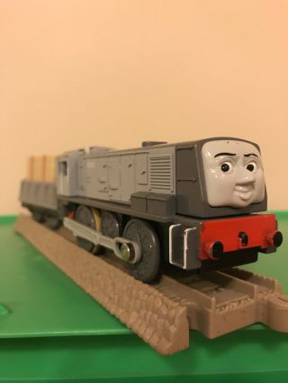 Thomas Train Tomy Trackmaster Motorized Dennis And Truck W/removable Cargo