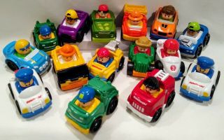 Fisher Price Little People Wheelies• Cars •tractor• Ambulance.  (15) Pre - Owned
