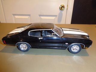 Welly 1:18 Die Cast 1970 Chevrolet Chevelle Ss 454 Black Car Cowl Induction