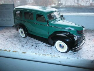 1/24 Franklin,  1946 Chevrolet Suburban,  Look
