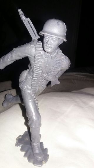 Marx 1963 6 Inch Wwii German Nazi Soldier Running With Ammo Box