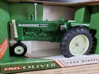 Ertl Oliver 1555 Diesel Tractor Diecast 1:16