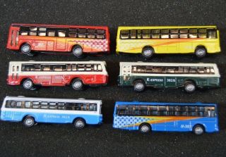 N - Scale Bus Set - 6 In - Perfect For An Urban Layout