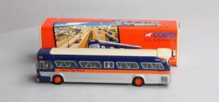 Corgi 54302 1:50 Lionel City Transit Bus Gm 5301 Fishbowl Ln/box