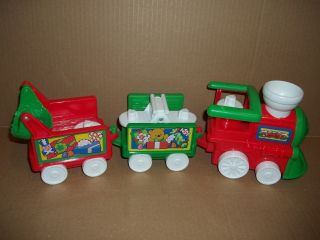 Fisher Price Little People Christmas Train Cars & Engine Music Sounds