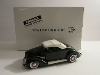 Danbury 1936 Ford Deluxe Hot Rod Convertible 1:24 Die Cast Model No Papers