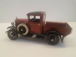 1998 Motor City Classics 1931 Ford Model A Pickup Truck 1:18 Scale Die Cast