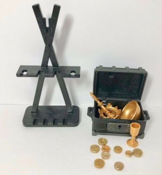 Playmobil Knights Black Castle Furniture Weapons Rack & Chest Gold Treasure