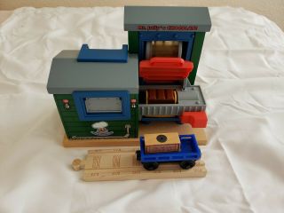 Learning Curve Thomas Train Wooden Mr Jolly’s Chocolate Factory 2003