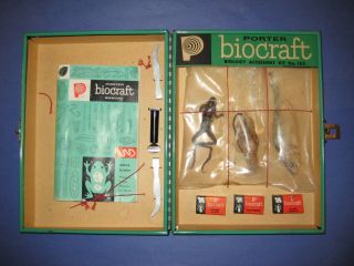 Vintage 1959 Porter Biocraft Biology Lab 162 Frog,  Crawdad,  Fish Metal Box