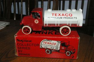 Ertl Texaco 1926 Mack Tanker Truck Bank 2nd In Series