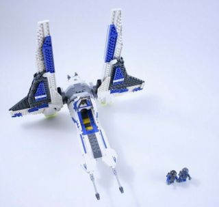 LEGO Star Wars 9525 Pre Vizsla’s Mandalorian Fighter 2 Mini Figures Retired Set 3