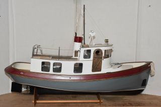 Dumas Tugboat Victory Built Up Model,