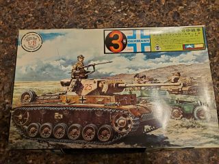 Rare Tamiya Mokei Deluxe Series German Army No.  3 Medium Tank Kit Dt 5