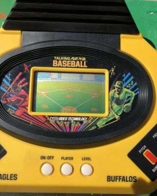1988 VTECH ELECTRONIC TALKING PLAY BY PLAY BASEBALL Handheld Game 3