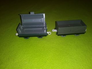 2 Thomas the Train Trackmaster Troublesome trucks 1 w/ Flip Top 3D Face 3