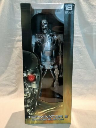 Neca Terminator 2 Judgement Day Endoskeleton T - 800 Light - Up Eyes 18 " Figure Bnib