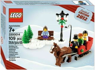 Lego / 3300014 / Ltd Edition 2012 Christmas Set / Rare–
